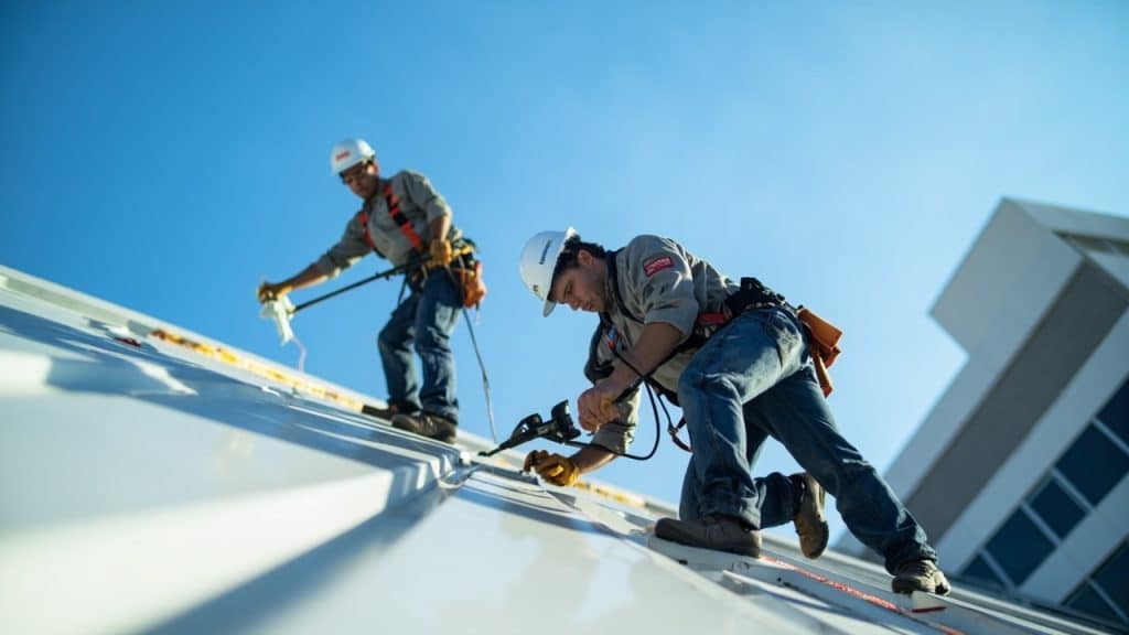 Commercial Roof Maintenance in Missouri City TX 77489